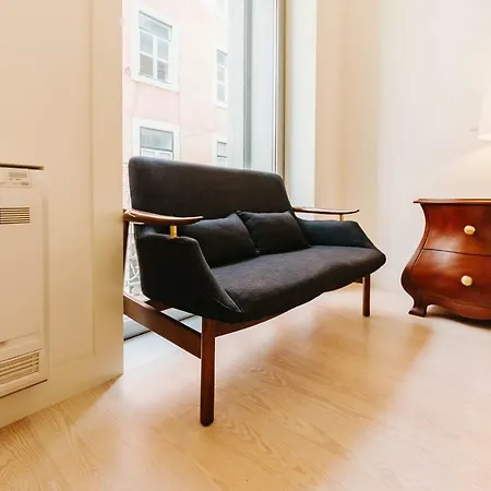 Lady Madona Apartment *