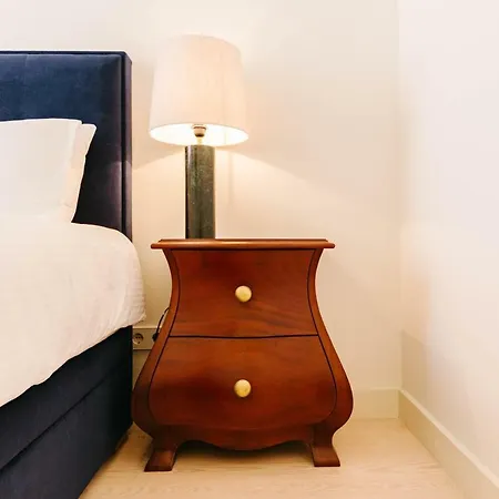 Lady Madona Apartment *