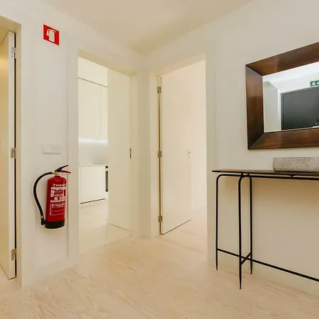 Apartment Lady Madona Lissabon